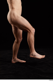 Tomas Salek 1 flexing leg nude side view 0003.jpg